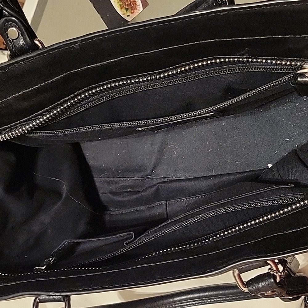 Coach Handbag - Picture 2 of 2